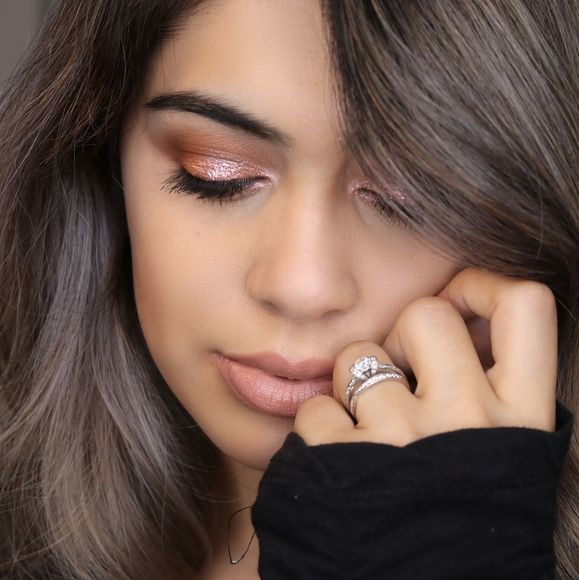 Bobbi Brown Sunset Rose (Pink Shimmer Multi Chrome) Cream Eyeshadow Stick - Picture 10 of 17